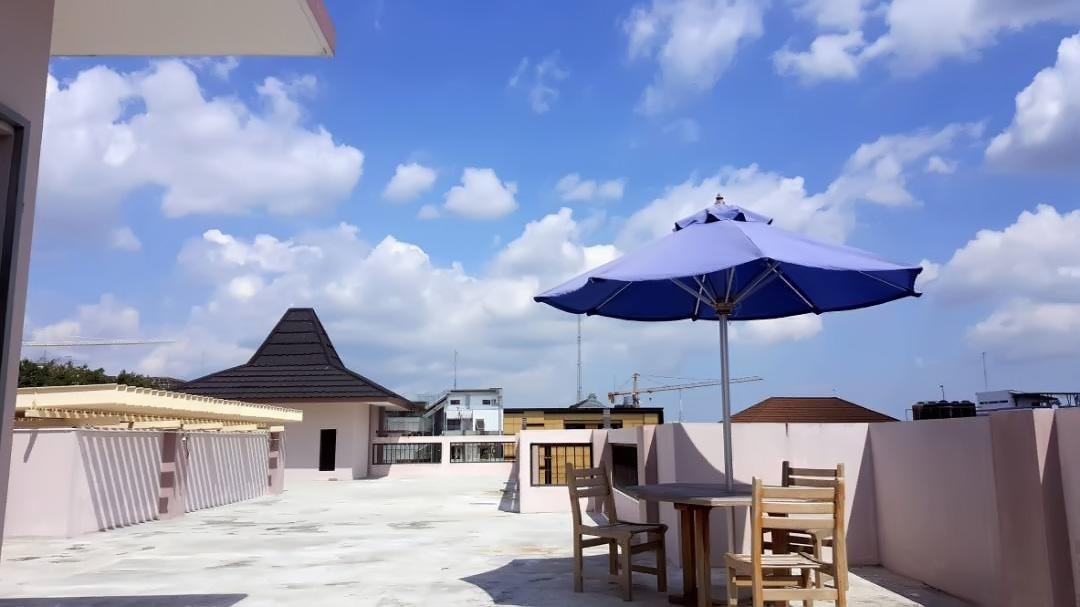 Hotel Amalia Malioboro 요그야카르타 외부 사진